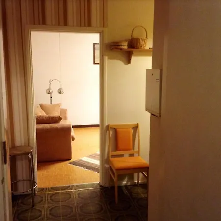 Ugrin Paikka Guesthouset